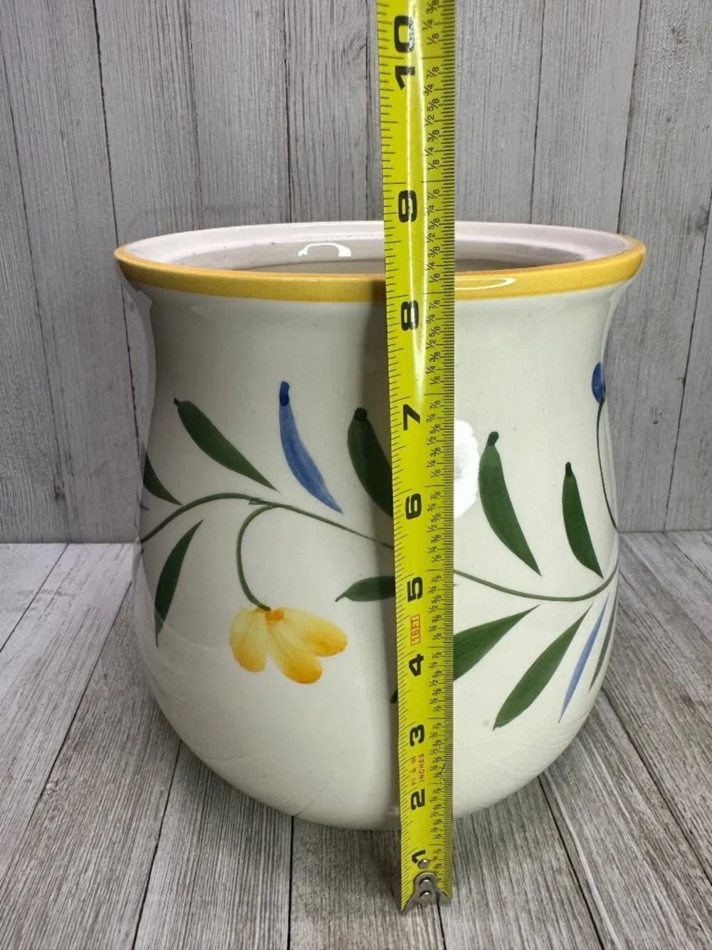 Vtg Floral Painted Cookie Jar Ivy Ceramic Container w/ Lid 10.5